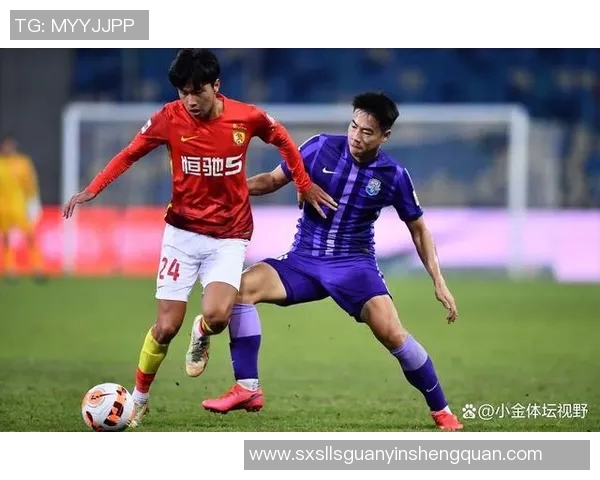 深圳足球队以92分领跑世界锦标赛积分榜展现强大实力 深圳足球队以92分领跑世界锦标赛积分榜展现强大实力