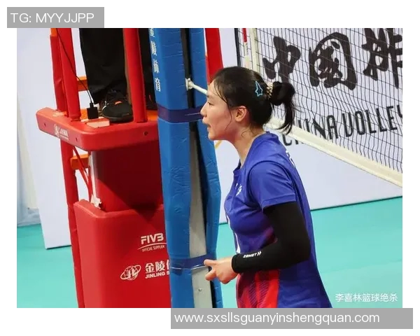 南京排球队在冠军赛中的灵活战术与团队配合精彩点评