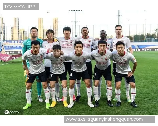 南京篮球队阵地战体系解析与战术创新探讨