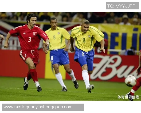 外国足球明星在中国的影响力与文化交流的多元化探索 外国足球明星在中国的影响力与文化交流的多元化探索